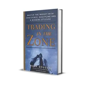 T R A D I N G I N T H E Z O N E [Paperback] by Mark Douglas